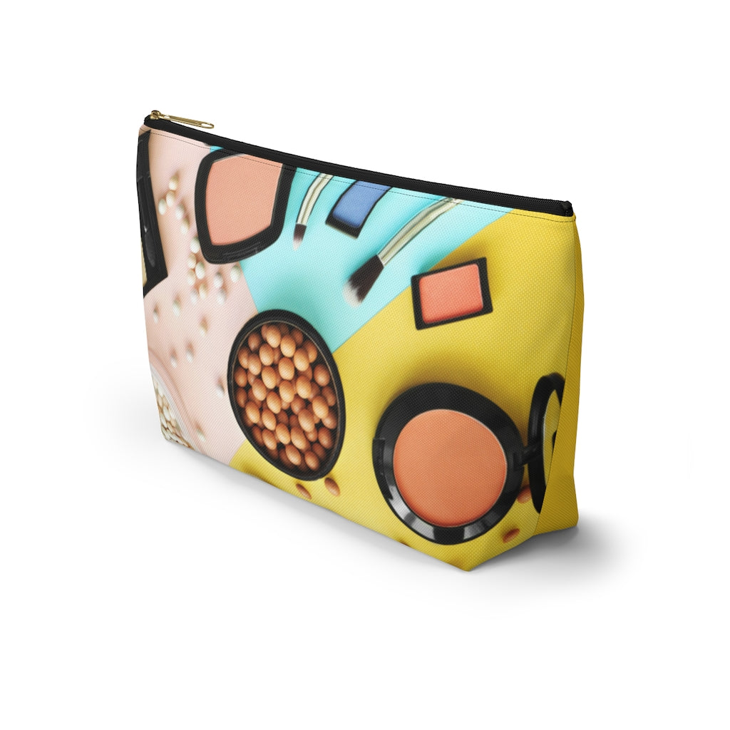 Beauty In the Eyes Accessory Pouch