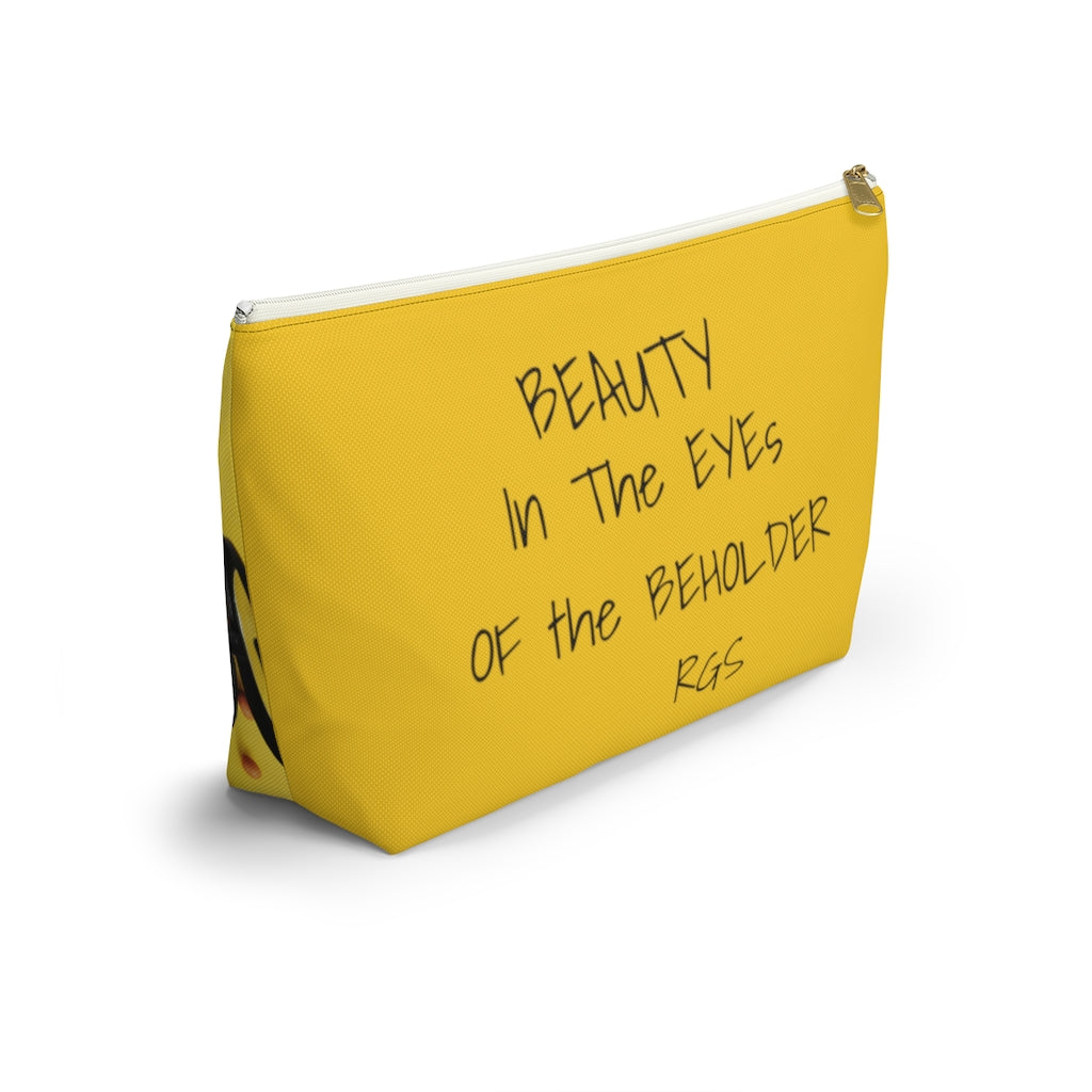 Beauty In the Eyes Accessory Pouch