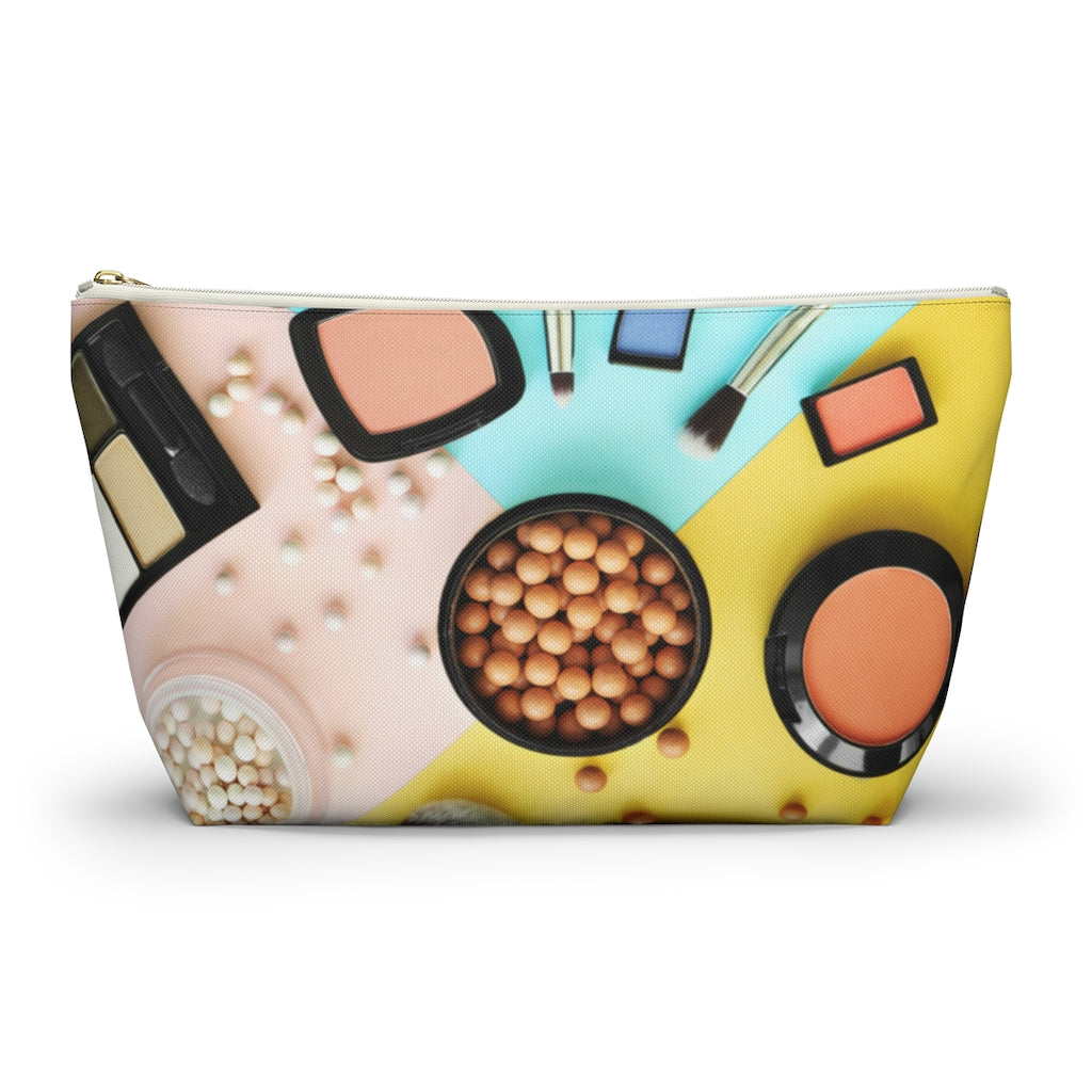 Beauty In the Eyes Accessory Pouch